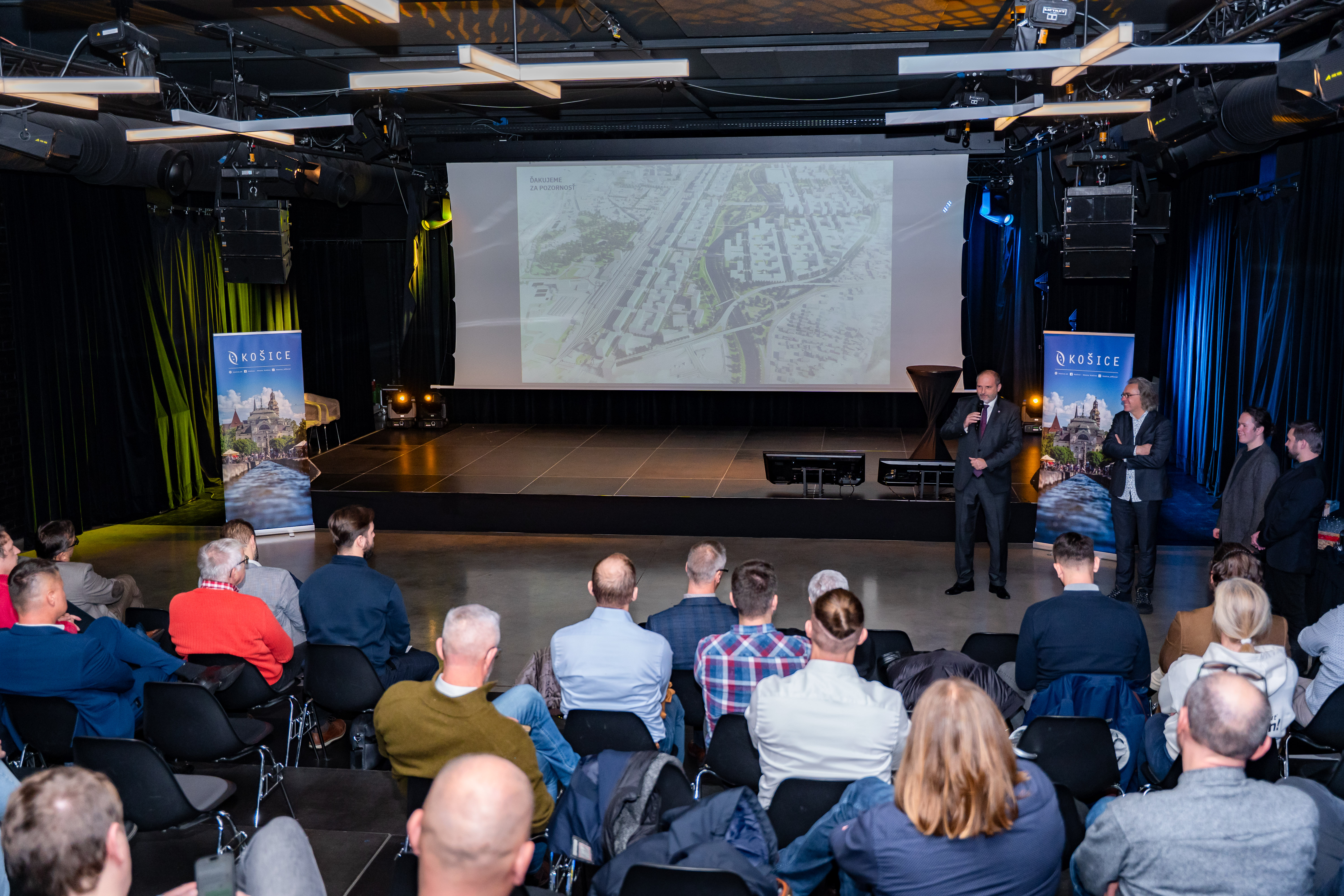 UHA Stretnutie v uzkom kruhu -20